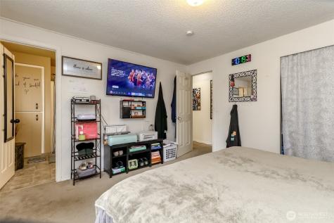 15115 129th Avenue E Puyallup WA 98374