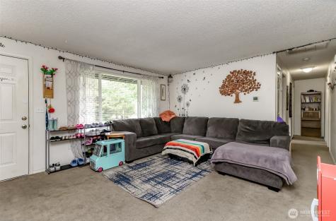 15115 129th Avenue E Puyallup WA 98374