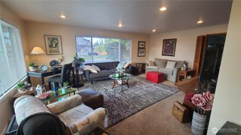 2717 S 54th Street Tacoma WA 98409