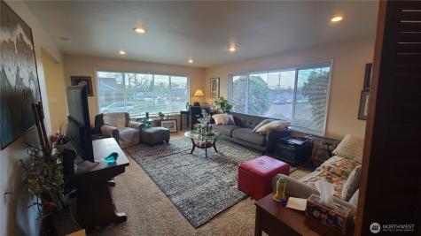 2717 S 54th Street Tacoma WA 98409
