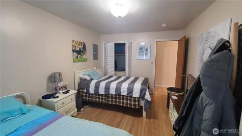 2717 S 54th Street Tacoma WA 98409