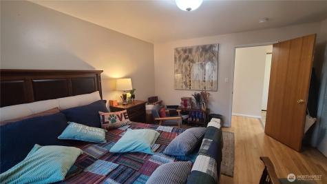 2717 S 54th Street Tacoma WA 98409