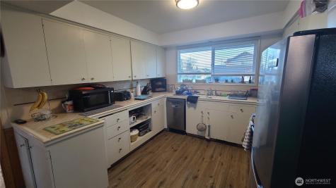 2717 S 54th Street Tacoma WA 98409