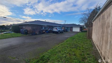 2717 S 54th Street Tacoma WA 98409