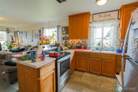 605 N Montesano Street Westport WA 98595