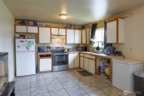 605 N Montesano Street Westport WA 98595