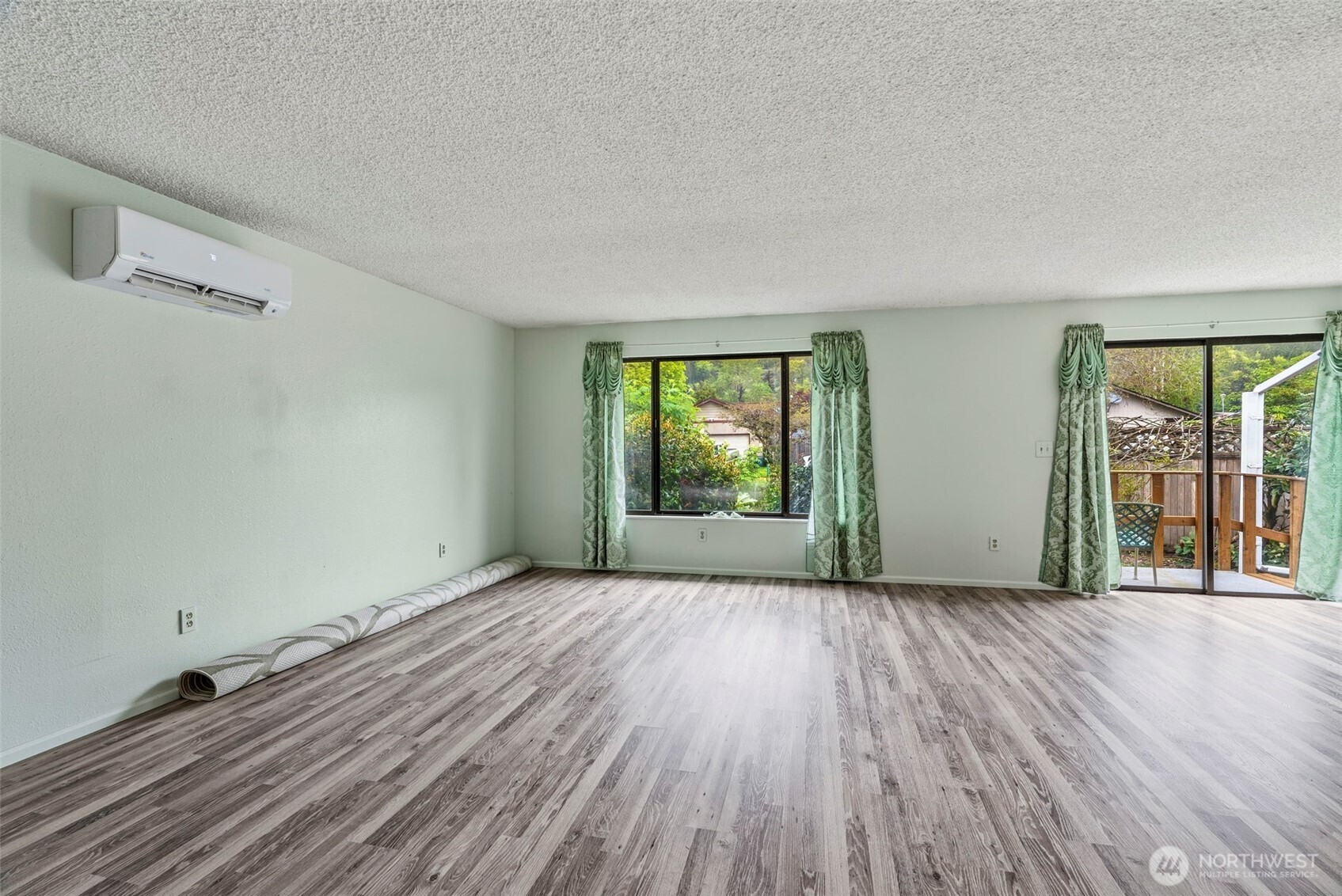 1 Teal Street Longview WA 98632