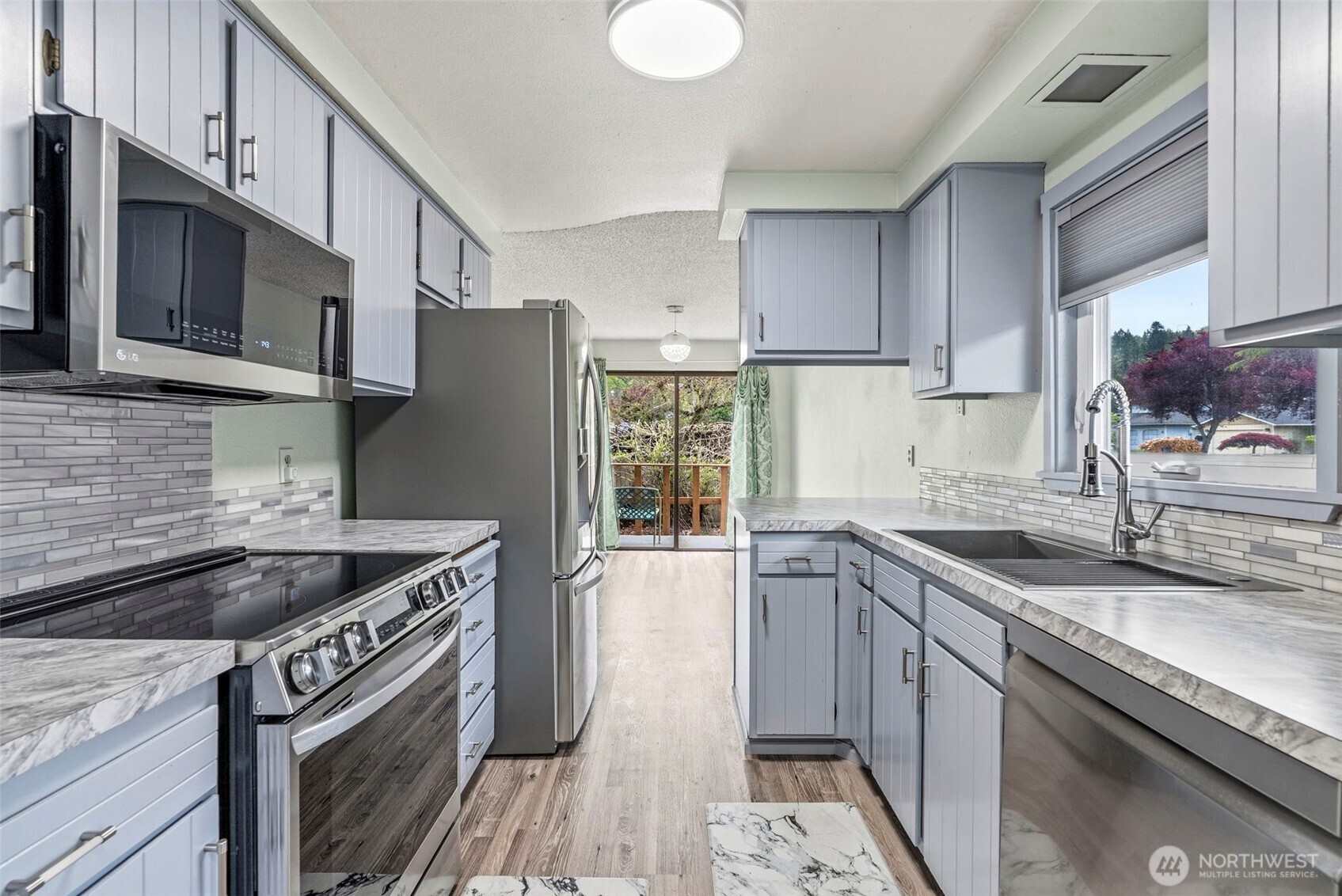 1 Teal Street Longview WA 98632