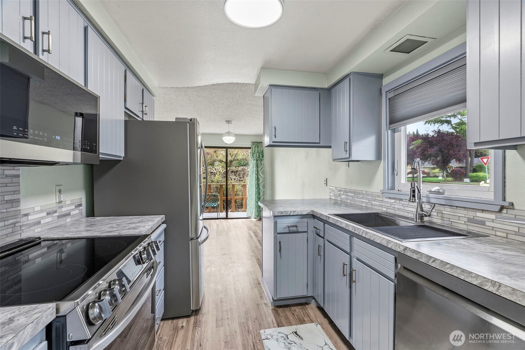 1 Teal Street Longview WA 98632