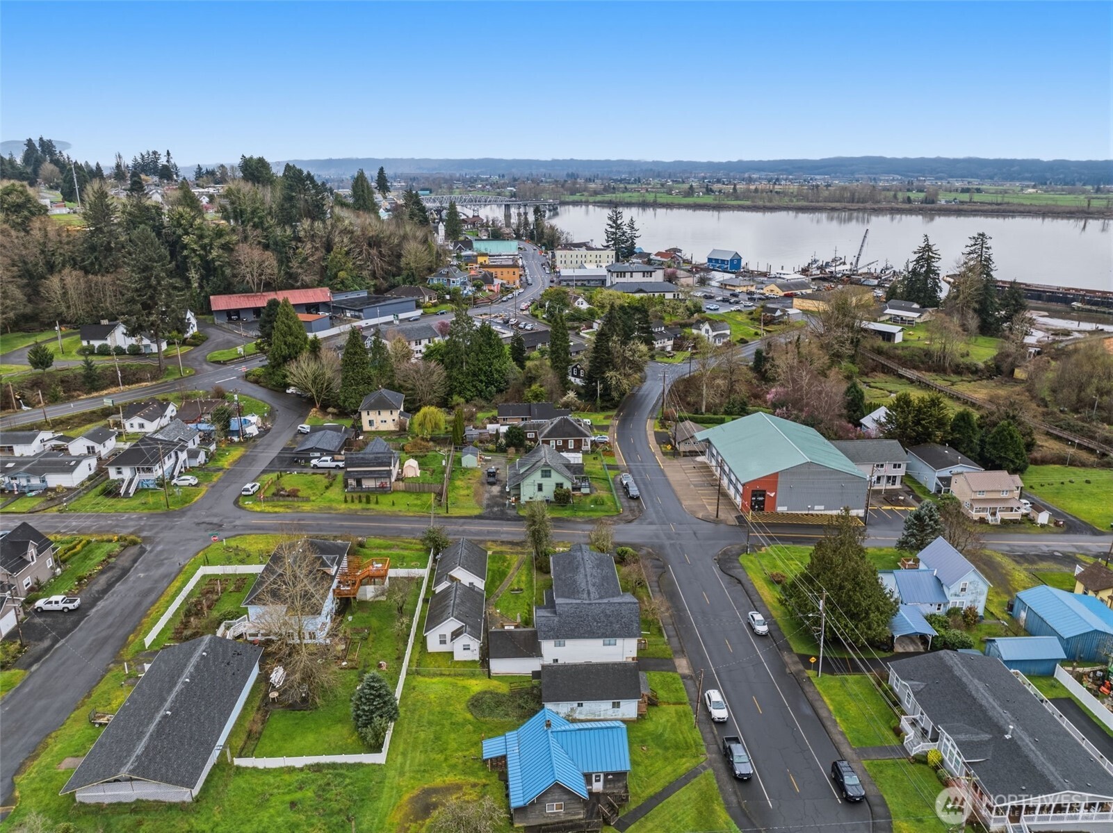180 2nd Street Cathlamet WA 98612