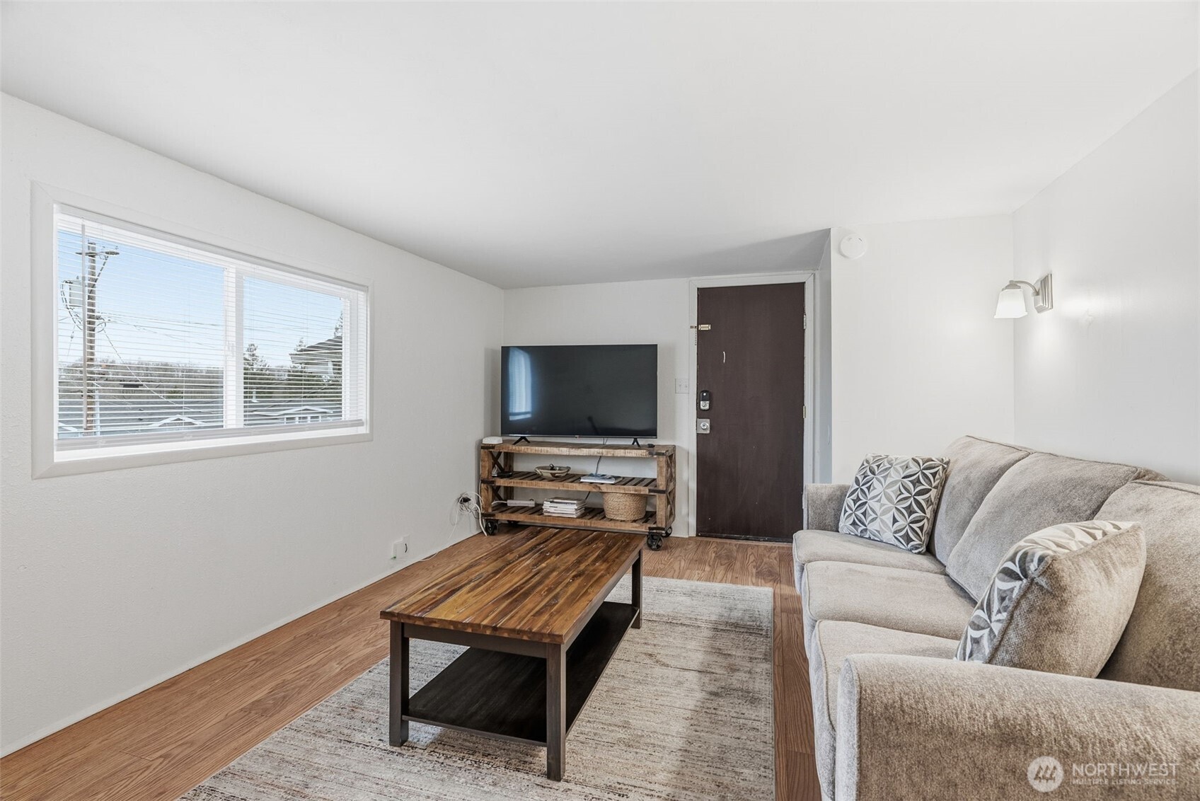 180 2nd Street Cathlamet WA 98612