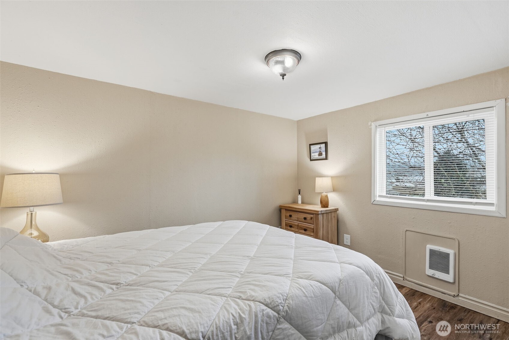 180 2nd Street Cathlamet WA 98612