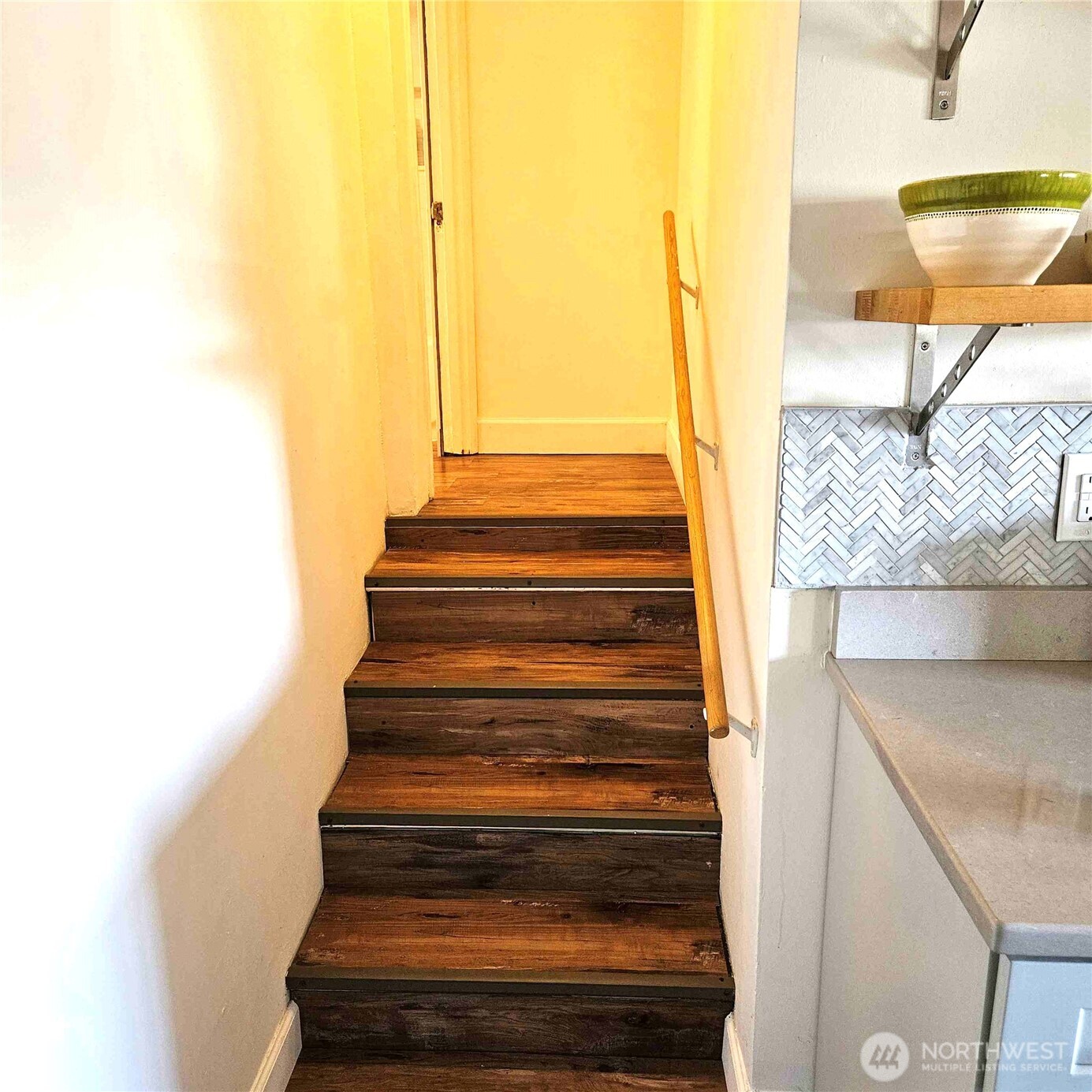 180 2nd Street Cathlamet WA 98612