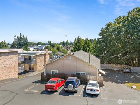 6630 202nd Street SW Lynnwood WA 98036
