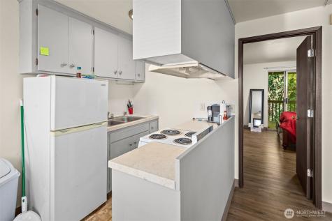 6630 202nd Street SW Lynnwood WA 98036