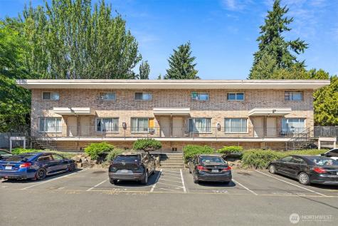 6630 202nd Street SW Lynnwood WA 98036