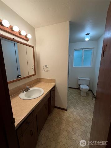 1418 Mamook Court NE Olympia WA 98516