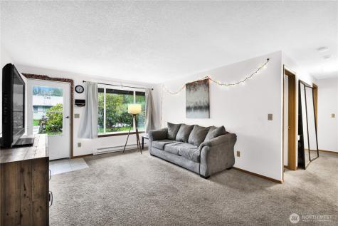 7009 181st Avenue E Bonney Lake WA 98391