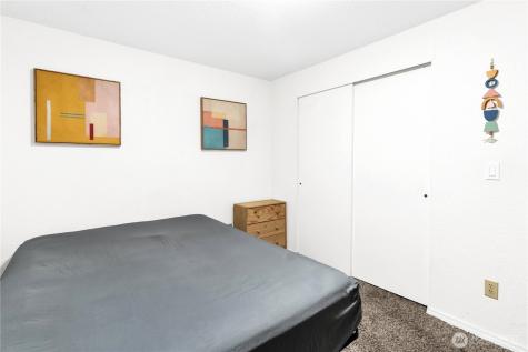 7009 181st Avenue E Bonney Lake WA 98391