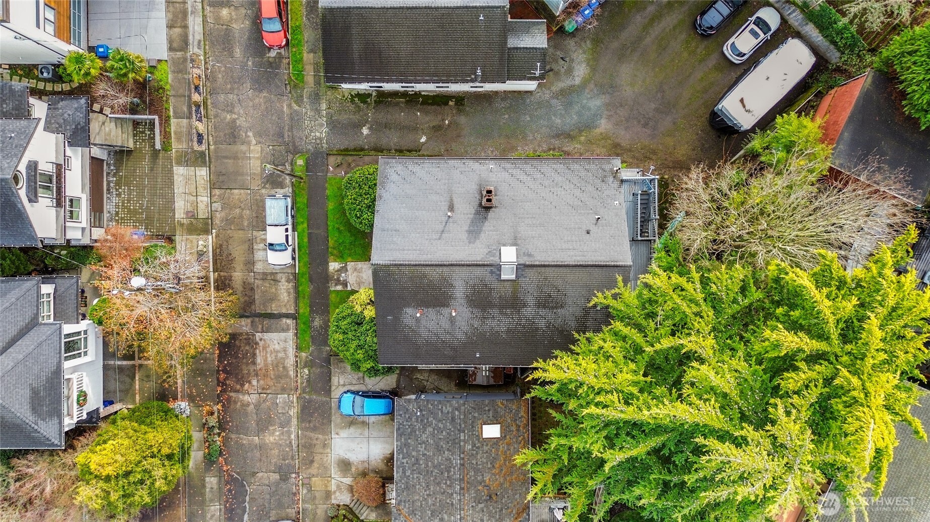1425 Palm Avenue SW Seattle WA 98116