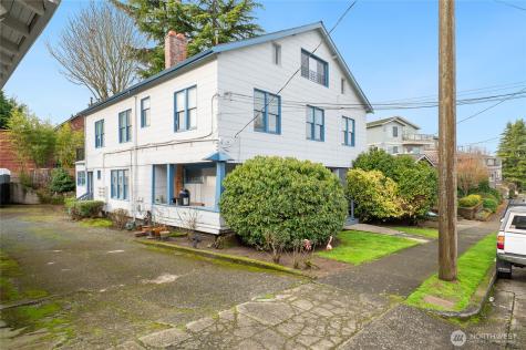 1425 Palm Avenue SW Seattle WA 98116