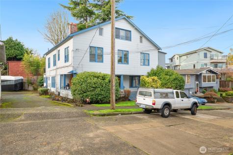 1425 Palm Avenue SW Seattle WA 98116