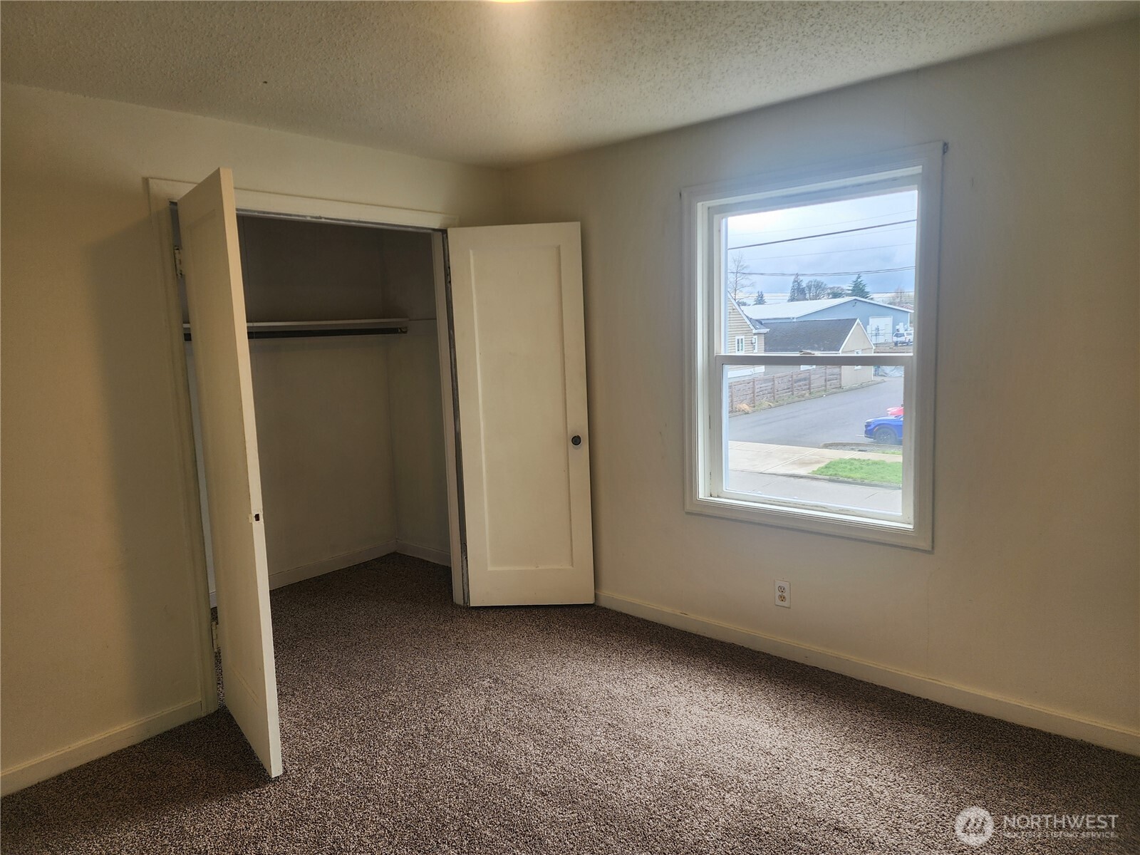 48 SW Chehalis Chehalis WA 98532