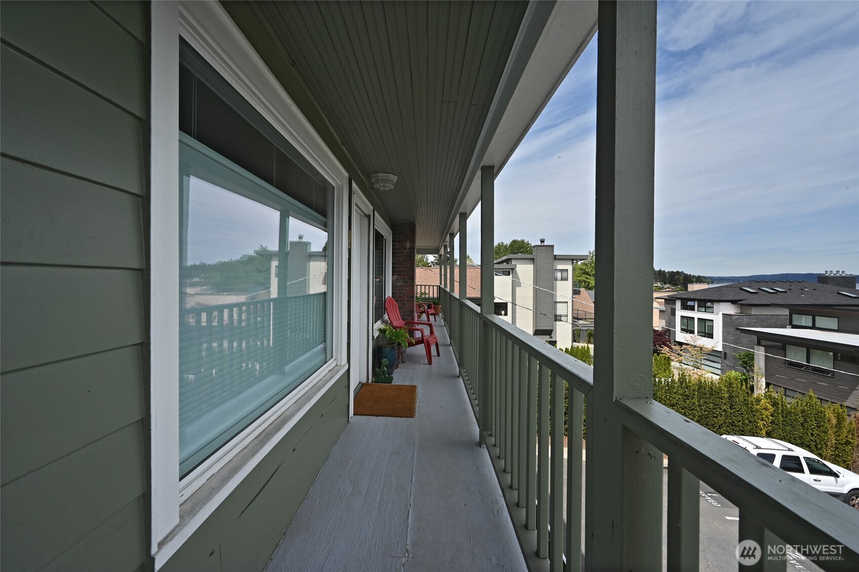 8716 Sand Point Way NE Seattle WA 98115