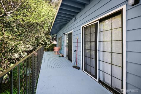 3438 14th Avenue W Seattle WA 98119