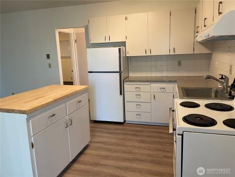 3438 14th Avenue W Seattle WA 98119