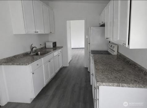 244 Emerson Avenue Hoquiam WA 98550