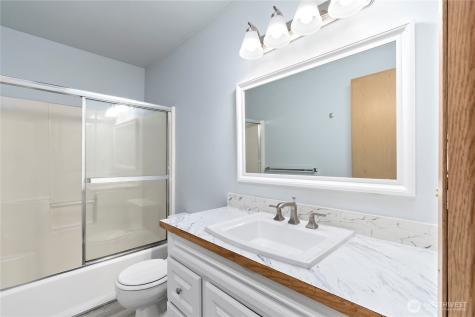 441 NE Kettle Street Oak Harbor WA 98277