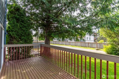 441 NE Kettle Street Oak Harbor WA 98277