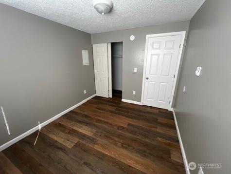 2716 S 258th Place Kent WA 98032