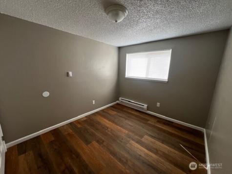 2716 S 258th Place Kent WA 98032