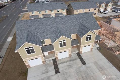 920 NW Sunburst Court Moses Lake WA 98837