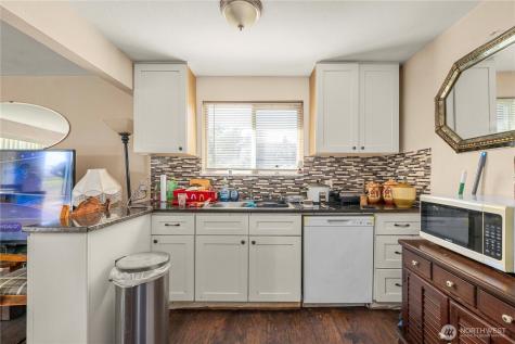 1561 S 35th Street Tacoma WA 98418