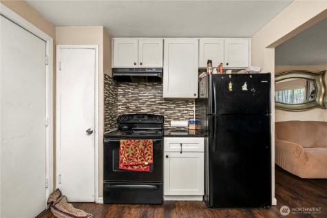 1561 S 35th Street Tacoma WA 98418