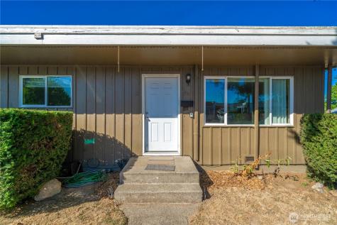 1561 S 35th Street Tacoma WA 98418