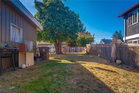 1561 S 35th Street Tacoma WA 98418