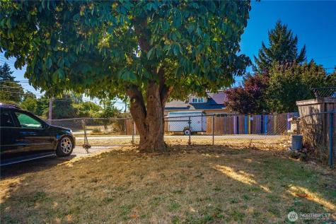 1561 S 35th Street Tacoma WA 98418