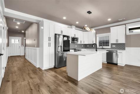 1315 NE Nanto Road Moses Lake WA 98837