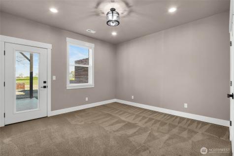 1315 NE Nanto Road Moses Lake WA 98837