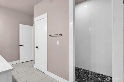 1315 NE Nanto Road Moses Lake WA 98837