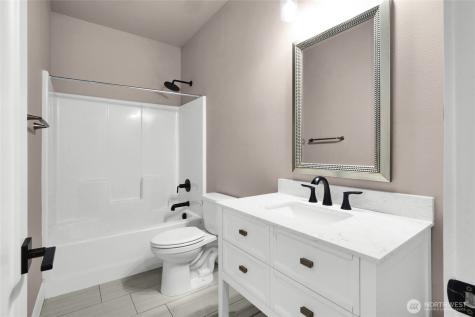 1315 NE Nanto Road Moses Lake WA 98837