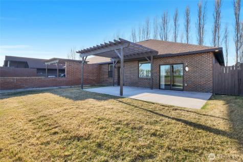 1315 NE Nanto Road Moses Lake WA 98837