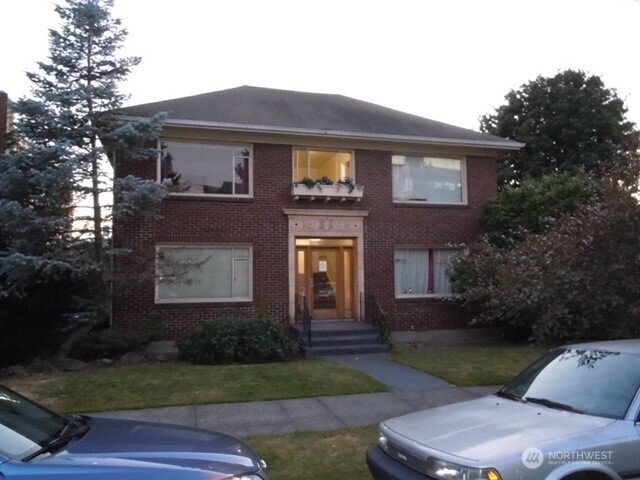 2311 Yale Avenue E Seattle WA 98102