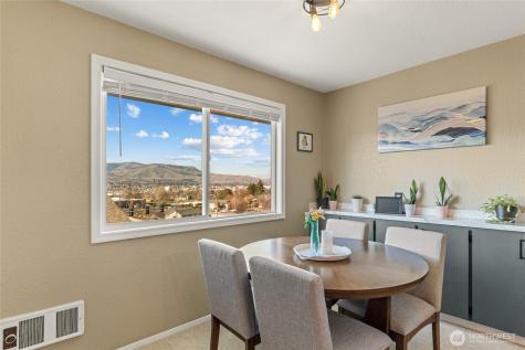 509 2nd Street NE East Wenatchee WA 98802