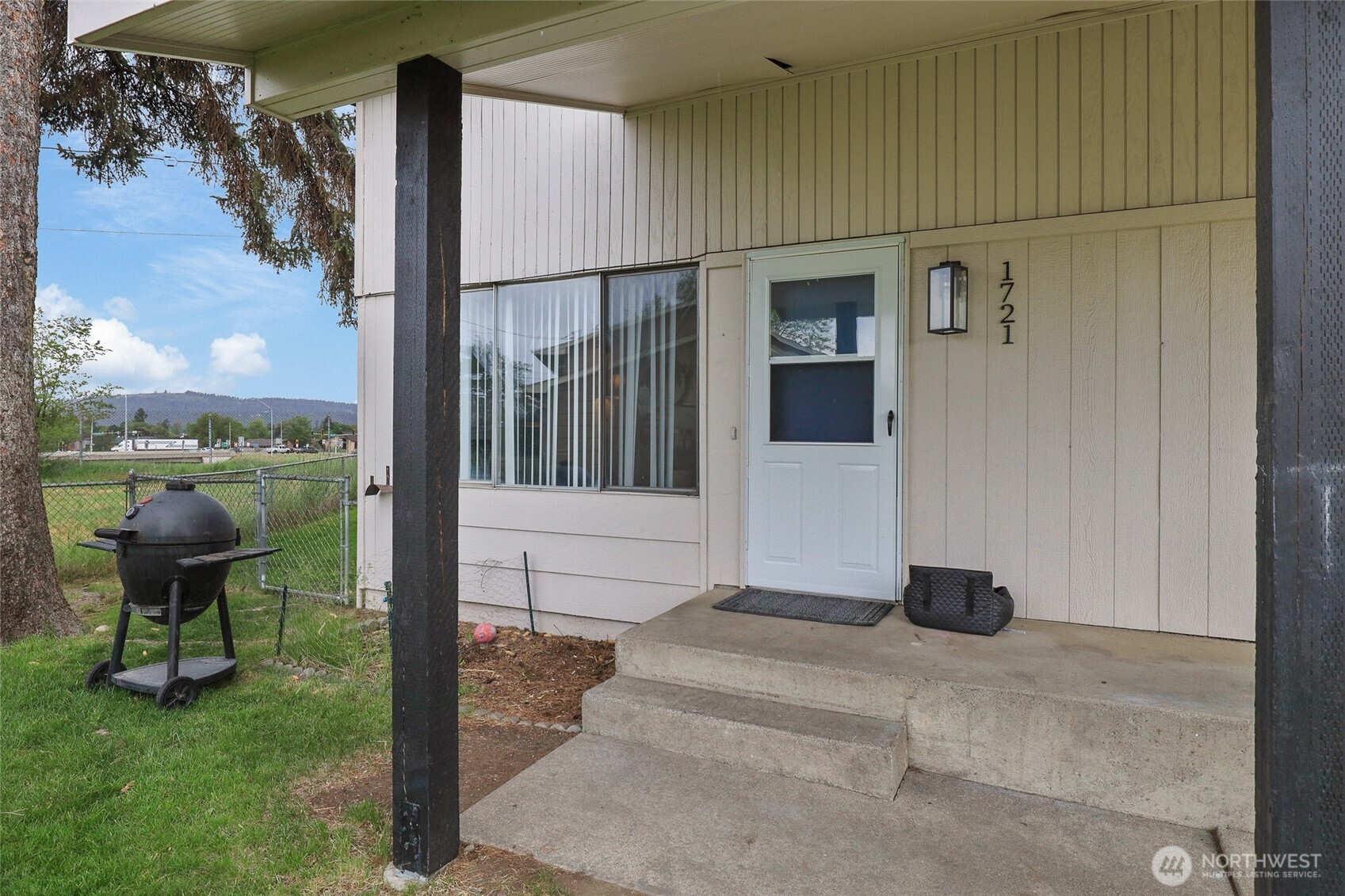 1719 N Willow Road Spokane Valley WA 99206