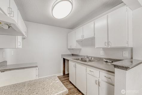 34214 1st Place S Federal Way WA 98003